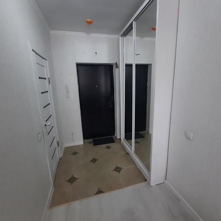 Кошкарбаева 45 Б Astana Exterior photo